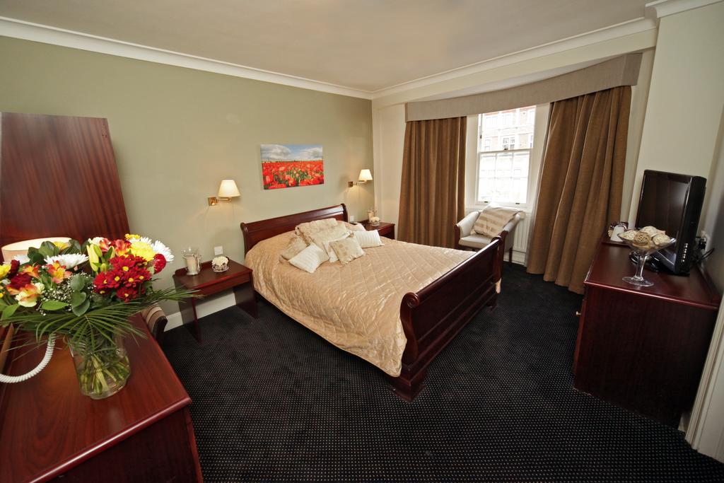 The Broadway Hotel Letchworth Buitenkant foto